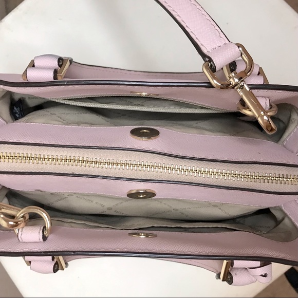 Michael Kors Small Savannah Bag - Picture 5 of 7